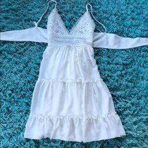 white tie back dress.